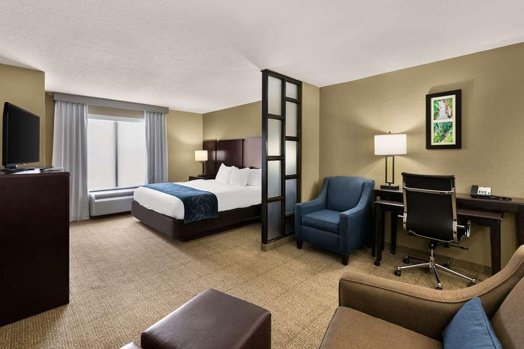 Comfort Suites Commerce Habitación foto